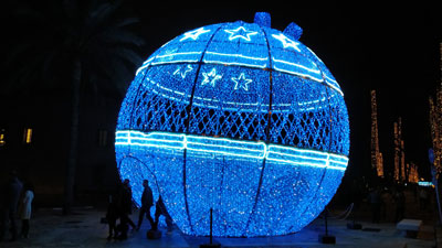 丸いクリスマスツリー（？）