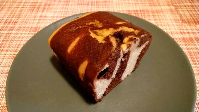 今日のマーブルケーキ