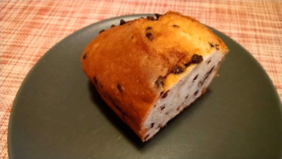 スーパーのPBのグルテンフリーのチョコチップケーキ