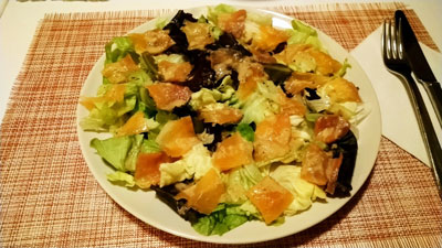 サーモンサラダ