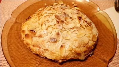 アーモンドのエンサイマダ