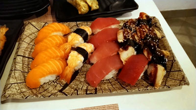 食べ放題の寿司