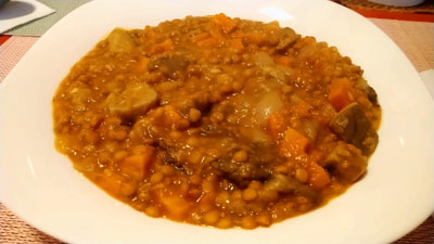 旦那さん作、レンズ豆の煮込み